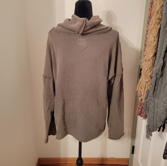 Drop Dead army green hoodie - Picture 2 of 3